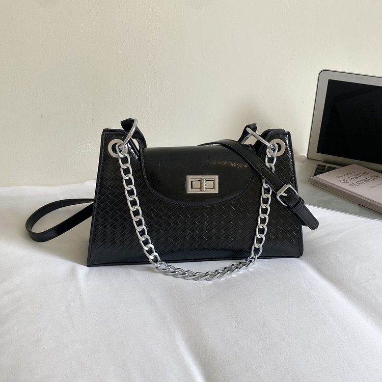 Women's Single Shoulder Crossbody Bag with Lock Closure - Summer 2026 Medium Size - Beige,Black,Green,Pink - Medium - Image 4
